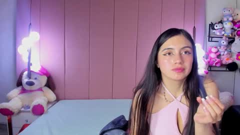 Snapshot of yinyang_luar chatting on November 20, 7:35 pm yinyang_luar online show from November 20, 7:35 pm