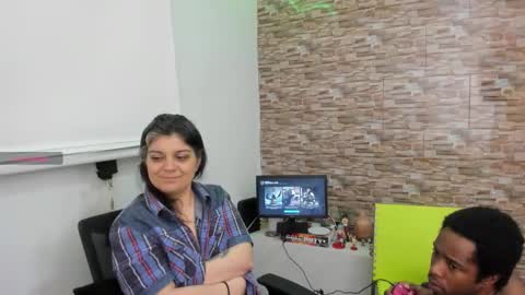 yinyyanghot online show from November 28, 5:21 am