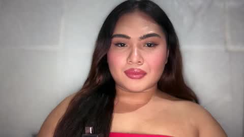 Snapshot of yllanahard chatting on December 16, 1:49 pm yllana love online show from December 16, 1:49 pm