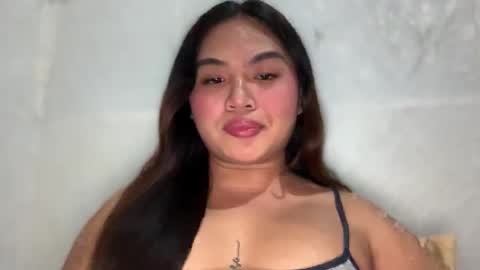 yllana love online show from February 8, 6:22 pm