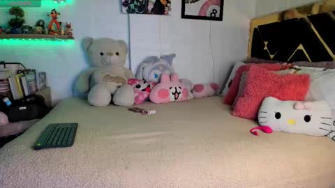 lucy online show from October 6, 8:34 am