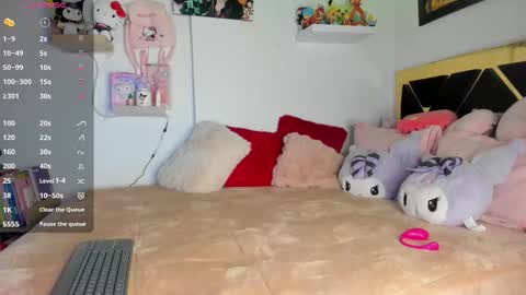 lucy online show from February 22, 9:13 pm