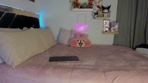 lucy online show from June 12, 12:53 am