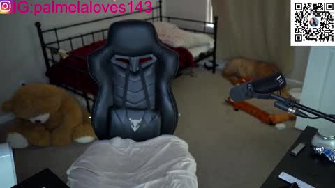 Palmela Handerson online show from February 3, 6:57 pm