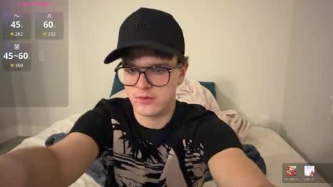 Snapshot of yngdesire1 chatting on March 16, 11:36 am yngdesire1 online show from March 16, 11:36 am