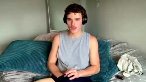 yngdesire1 online show from July 27, 1:45 am