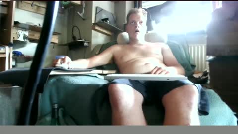 ynghotgerman92 online show from June 28, 1:06 pm