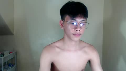 ynotyu online show from November 13, 11:20 am