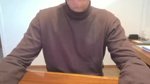 Yo47 online show from December 15, 3:38 pm