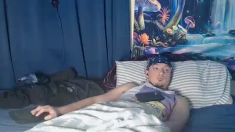 Snapshot of yobleez chatting on November 18, 12:49 am yobleez online show from November 18, 12:49 am