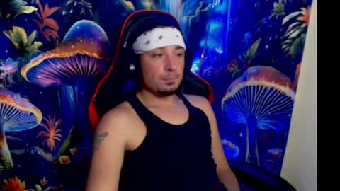 Snapshot of yobleez chatting on November 30, 7:51 pm yobleez online show from November 30, 7:51 pm