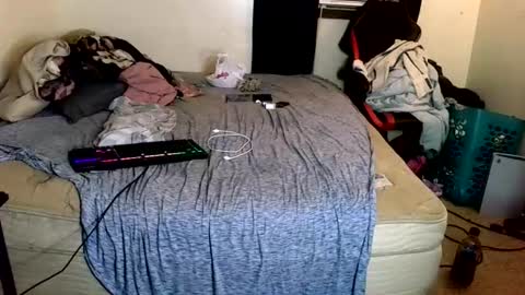 yobleez online show from June 11, 2:53 am