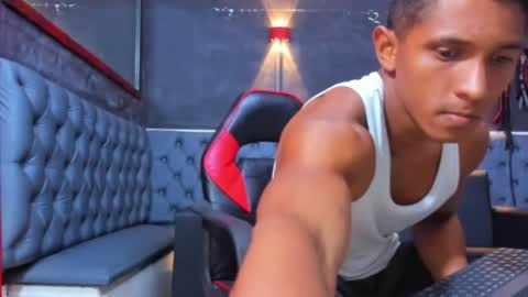 Yoel online show from June 6, 11:59 am
