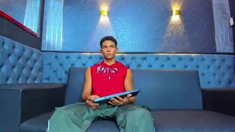 Yoel online show from July 18, 11:25 am