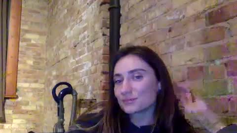 Snapshot of yogagirl777 chatting on February 4, 2:49 am Ann Marie online show from February 4, 2:49 am