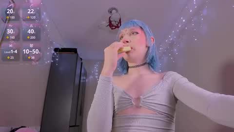 Mikaella - Mika online show from February 17, 8:15 pm