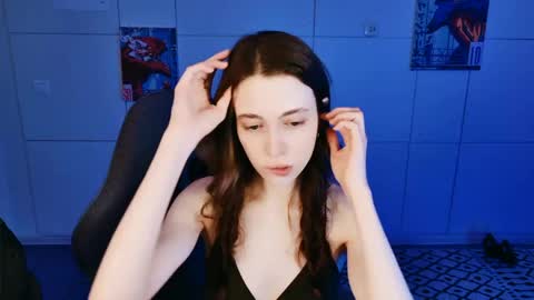 Snapshot of yoka_paradoxxx chatting on April 3, 9:29 am yoka_paradoxxx online show from April 3, 9:29 am