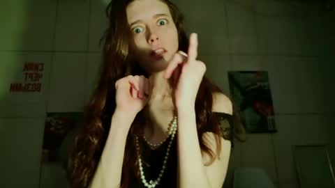 Snapshot of yoka_paradoxxx chatting on April 14, 10:54 am yoka_paradoxxx online show from April 14, 10:54 am