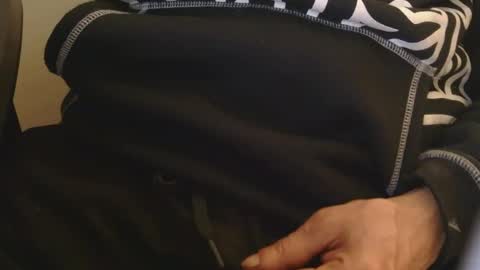 yokaxondoo online show from January 18, 7:50 pm