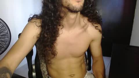 Snapshot of yong_malu67 chatting on November 1, 10:01 pm YGN Malu online show from November 1, 10:01 pm