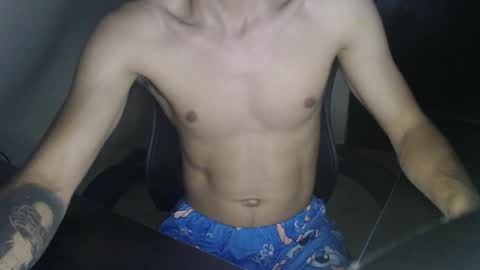 Snapshot of yong_malu67 chatting on January 7, 1:52 am YGN Malu online show from January 7, 1:52 am