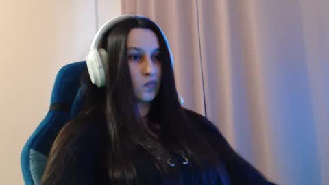 Sophie online show from March 20, 3:17 pm