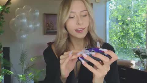  Wilma  online show from October 7, 1:41 pm