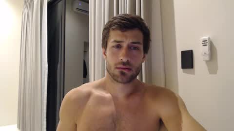 Yoooups online show from October 9, 3:26 am