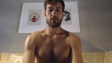 Yoooups online show from October 31, 8:54 pm