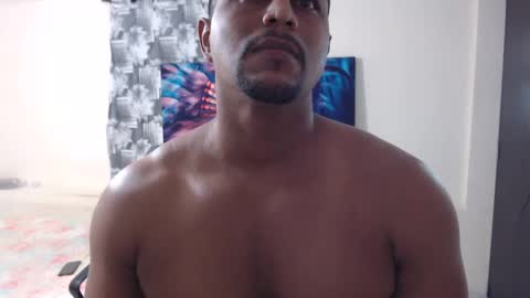 Snapshot of yordanocleys chatting on October 2, 12:06 am yordanocleys online show from October 2, 12:06 am