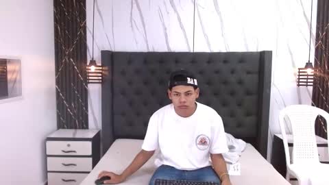 Yordi online show from December 5, 11:52 am