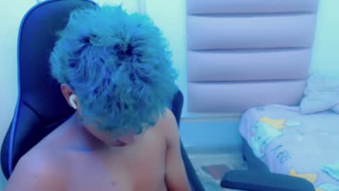 Snapshot of yosepp_ chatting on January 15, 9:24 am YOSEP online show from January 15, 9:24 am