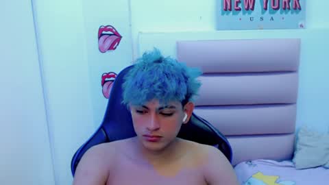 Snapshot of yosepp_ chatting on January 18, 3:20 am YOSEP online show from January 18, 3:20 am