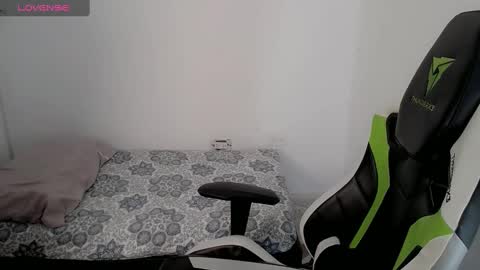 Snapshot of yosepp_ chatting on March 6, 6:30 am YOSEP online show from March 6, 6:30 am