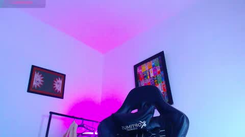 Enzo online show from January 8, 3:20 am