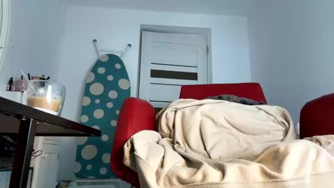 Snapshot of you_love_melisa chatting on January 7, 11:26 am private on 18 per minute start private 500 tokensOnlyfans online show from January 7, 11:26 am