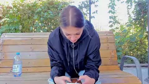 Snapshot of you_love_melisa chatting on September 19, 8:49 am private on 18 per minute start private 500 tokensOnlyfans online show from September 19, 8:49 am