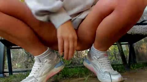 Snapshot of you_love_melisa chatting on October 30, 9:11 am private on 18 per minute start private 500 tokensOnlyfans online show from October 30, 9:11 am