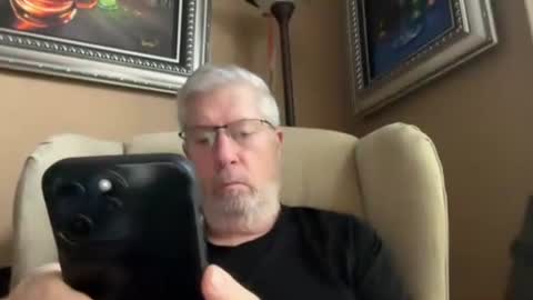 Colorado Guy Straight online show from December 22, 7:21 pm