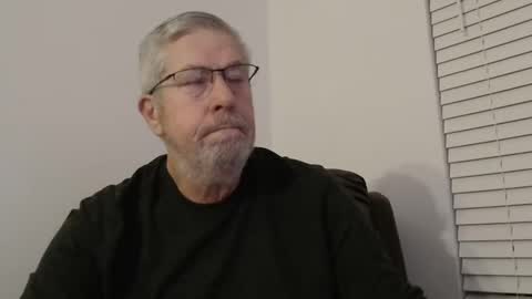 Colorado Guy Straight online show from December 30, 1:03 pm