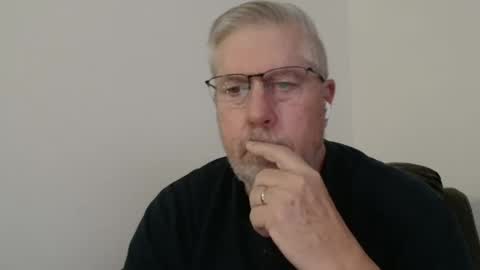 Colorado Guy Straight online show from January 19, 3:50 am