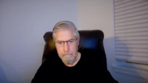 Colorado Guy Straight online show from November 7, 9:42 am