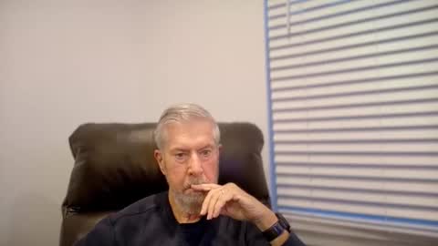 Colorado Guy Straight online show from November 30, 1:59 pm