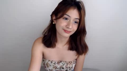 Snapshot of yougotmiya69 chatting on June 11, 8:23 am Miyaa3 online show from June 11, 8:23 am