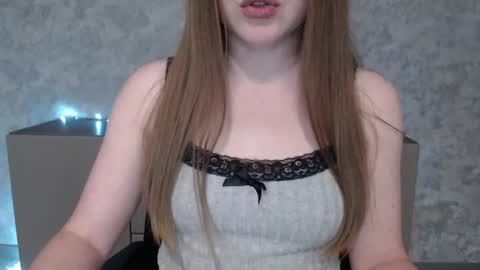 YouLoveFantasy online show from June 14, 2:41 pm