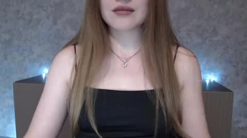 YouLoveFantasy online show from June 15, 4:25 am