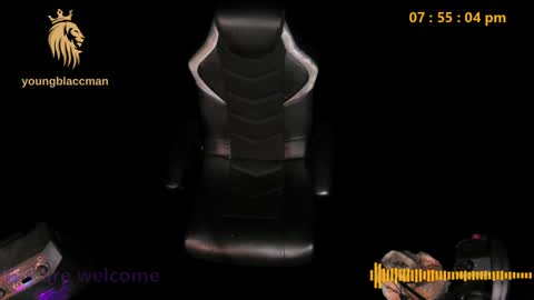 Snapshot of younblaccman6969 chatting on January 8, 1:53 am younblaccman6969 online show from January 8, 1:53 am