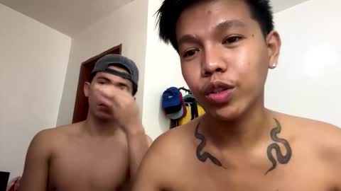 Cyrus online show from February 5, 5:28 pm