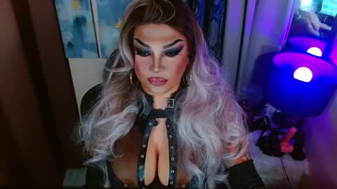 QUEEN MADISON  online show from April 28, 8:47 pm