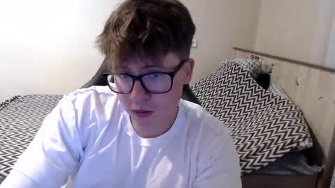 Max online show from July 15, 4:51 am